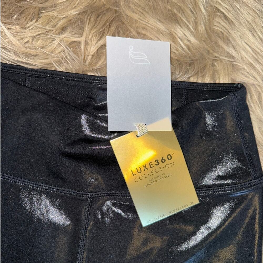 New Fabletics Anywhere Motion360 HW Shine Legging Black size M - Picture 5 of 9